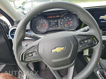 2026 Chevrolet Trax LS - miniatura 10