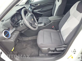 2026 Chevrolet Trax LS - miniatura 7