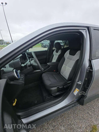 2026 Chevrolet Trax LS - miniatura 3