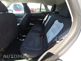 2026 Chevrolet Trax LS – miniatura 7