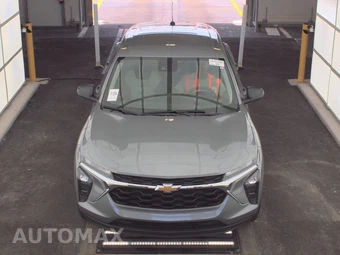 2026 Chevrolet Trax LS – miniatura 2