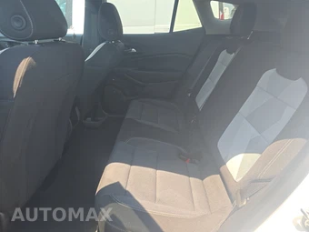 2026 Chevrolet Trax LS – miniatura 13