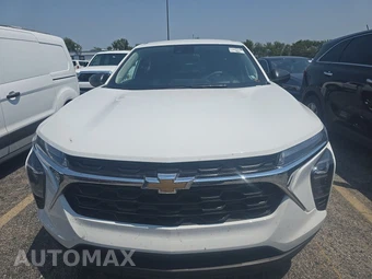 2026 Chevrolet Trax LS – miniatura 2
