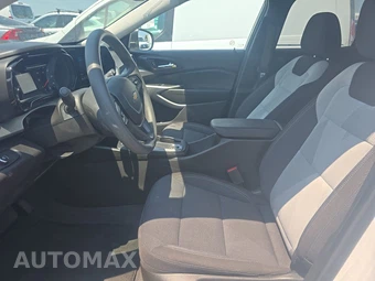 2026 Chevrolet Trax LS – miniatura 7