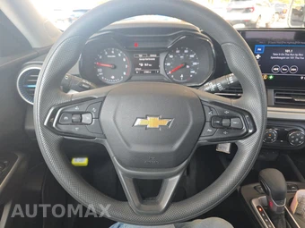 2026 Chevrolet Trax LS – miniatura 10