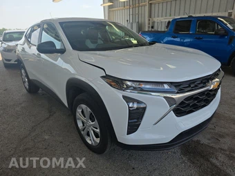 2026 Chevrolet Trax LS – miniatura 3