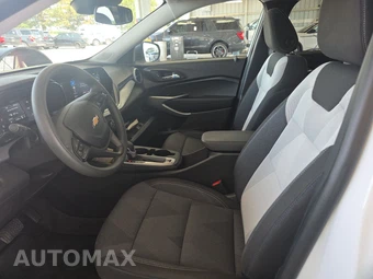 2026 Chevrolet Trax LS – miniatura 7