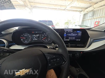 2026 Chevrolet Trax LS - miniatura 11