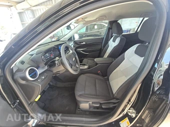 2026 Chevrolet Trax LS - miniatura 7