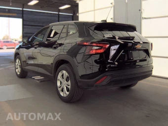 2026 Chevrolet Trax LS - miniatura 2