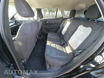 2026 Chevrolet Trax LS - miniatura 9
