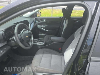 2026 Chevrolet Trax LS - miniatura 4