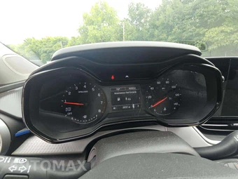 2026 Chevrolet Trax LS - miniatura 9