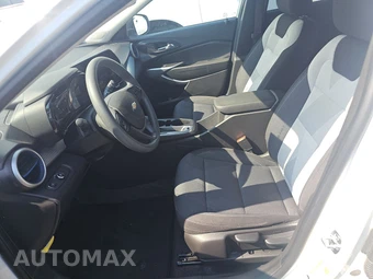 2026 Chevrolet Trax LS - miniatura 7