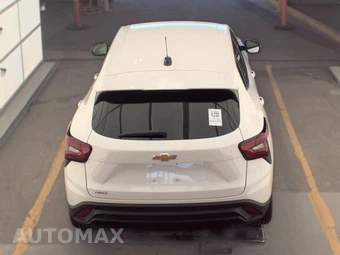 2026 Chevrolet Trax LS - miniatura 5