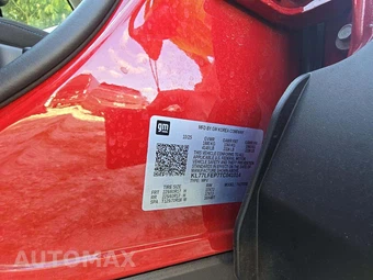 2026 Chevrolet Trax LS – miniatura 2