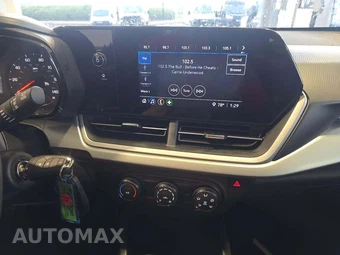 2026 Chevrolet Trax LS – miniatura 10