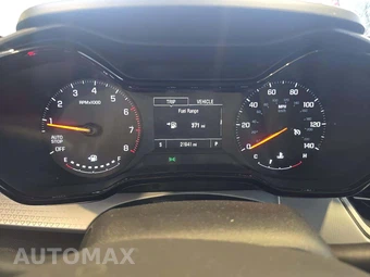 2026 Chevrolet Trax LS – miniatura 9