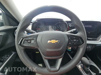 2026 Chevrolet Trax LS - miniatura 10