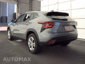 2026 Chevrolet Trax LS - miniatura 6