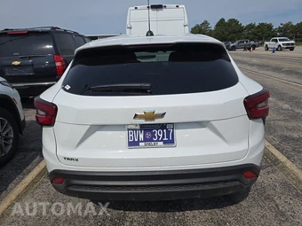 2026 Chevrolet Trax LS - miniatura 5