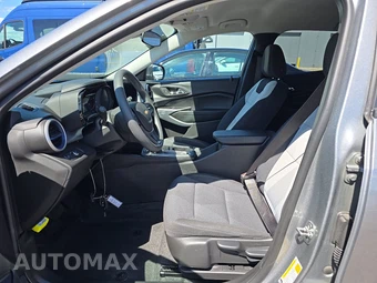2026 Chevrolet Trax LS - miniatura 7