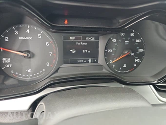 2026 Chevrolet Trax LS - miniatura 12