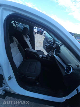 2026 Chevrolet Trax LS - miniatura 18