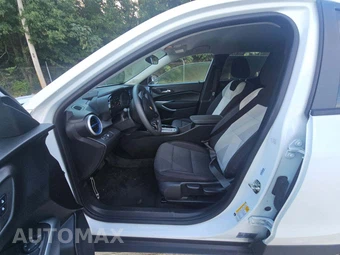 2026 Chevrolet Trax LS - miniatura 6