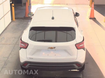 2026 Chevrolet Trax LS - miniatura 5