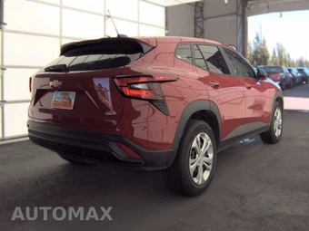2026 Chevrolet Trax LS – miniatura 4