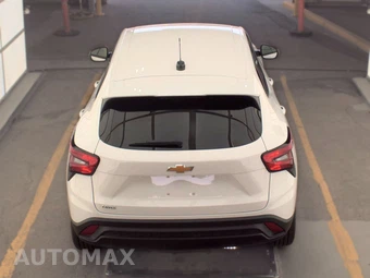 2026 Chevrolet Trax LS - miniatura 5