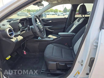 2026 Chevrolet Trax LS - miniatura 7