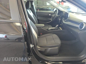 2026 Chevrolet Trax LS – miniatura 8