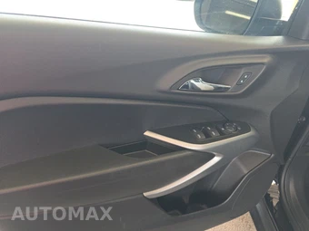 2026 Chevrolet Trax LS – miniatura 9