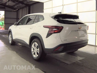 2026 Chevrolet Trax LS – miniatura 6