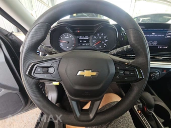 2026 Chevrolet Trax LS – miniatura 10