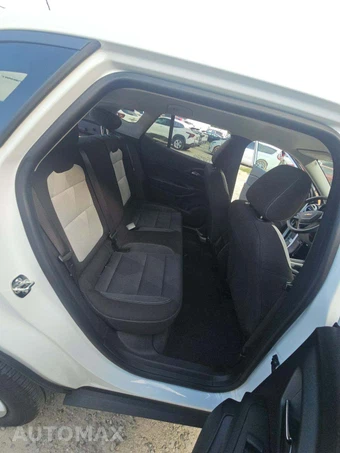2026 Chevrolet Trax LS - miniatura 16