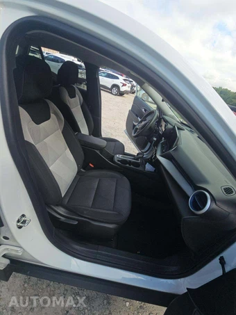 2026 Chevrolet Trax LS - miniatura 18