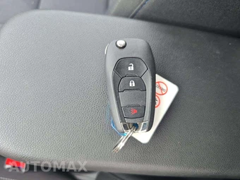 2026 Chevrolet Trax LS – miniatura 5