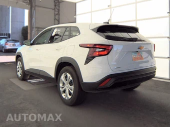 2026 Chevrolet Trax LS – miniatura 6