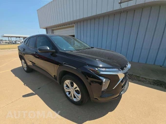 2026 Chevrolet Trax LS - miniatura 4