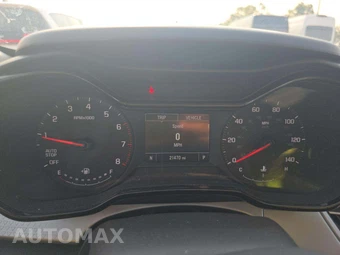 2026 Chevrolet Trax LS - miniatura 9