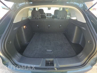 2026 Chevrolet Trax LS - miniatura 11