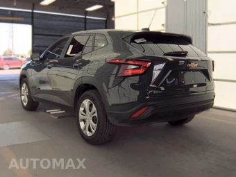 2026 Chevrolet Trax LS - miniatura 2