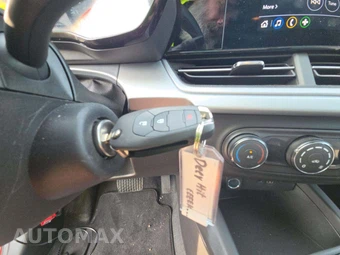 2026 Chevrolet Trax LS – miniatura 5