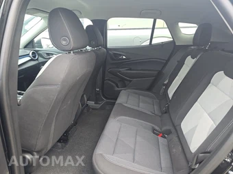 2026 Chevrolet Trax LS - miniatura 13