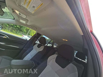 2026 Chevrolet Trax LS - miniatura 8