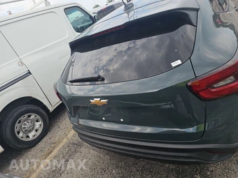 2026 Chevrolet Trax LS - miniatura 5