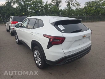 2026 Chevrolet Trax LS - miniatura 6